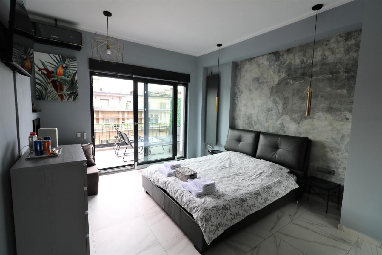 Deluxe Skyline Retreat Studio - Old Town Bukareszt Zewnętrze zdjęcie
