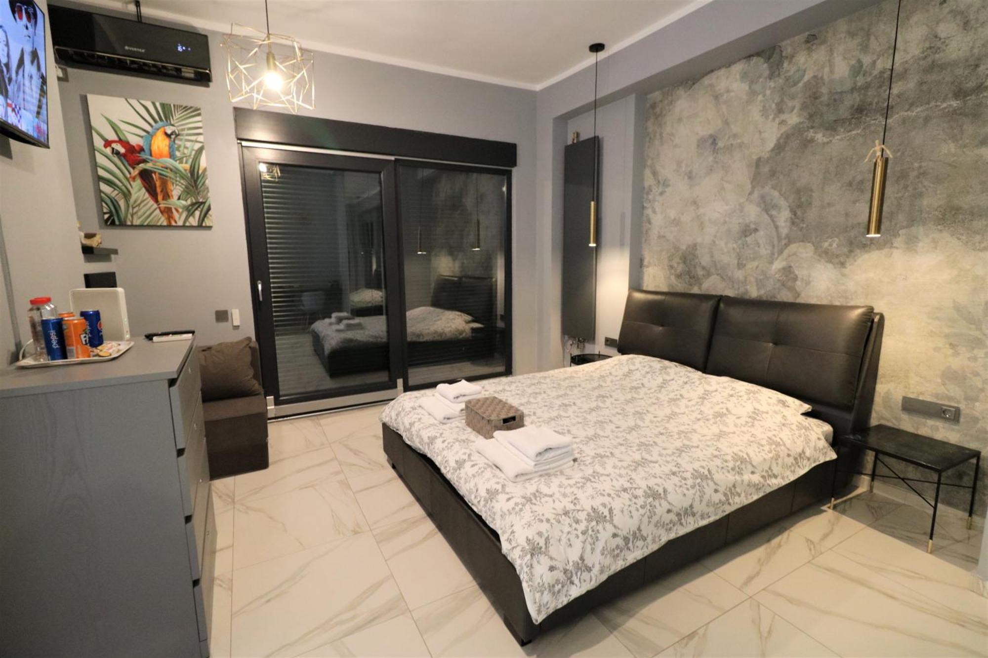 Deluxe Skyline Retreat Studio - Old Town Bukareszt Zewnętrze zdjęcie